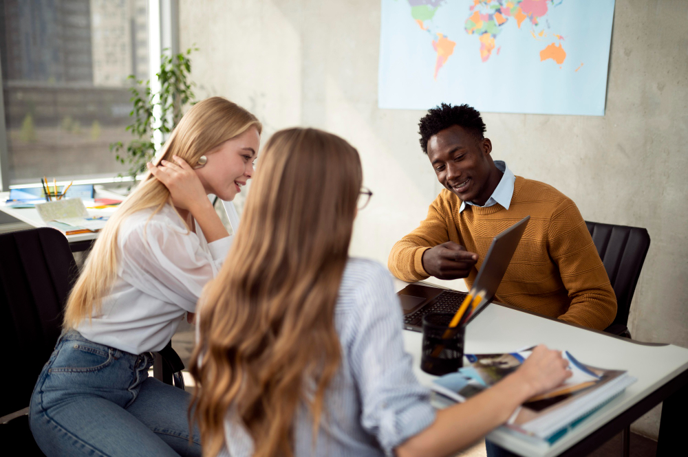 LINGUE E LETT. MODERNE E TRADUZIONE INTERCULTURALE – LM-37 curriculum Traduzione e processi interlinguistici